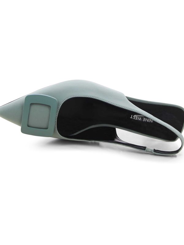 נעלי עקב סירה עם אבזם לנשים