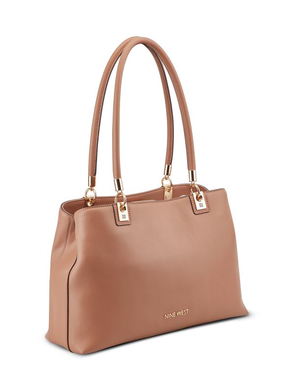 תיק נשיאה קלאסי לנשים