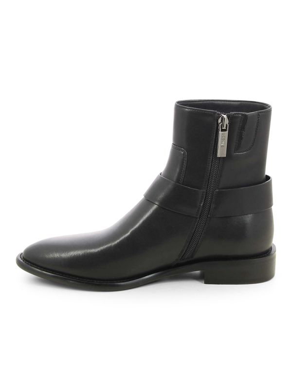 מגפוני SKYLAR עם אבזם