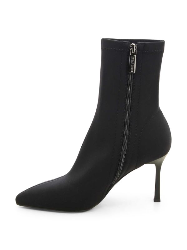 מגפי עקב ADELINE