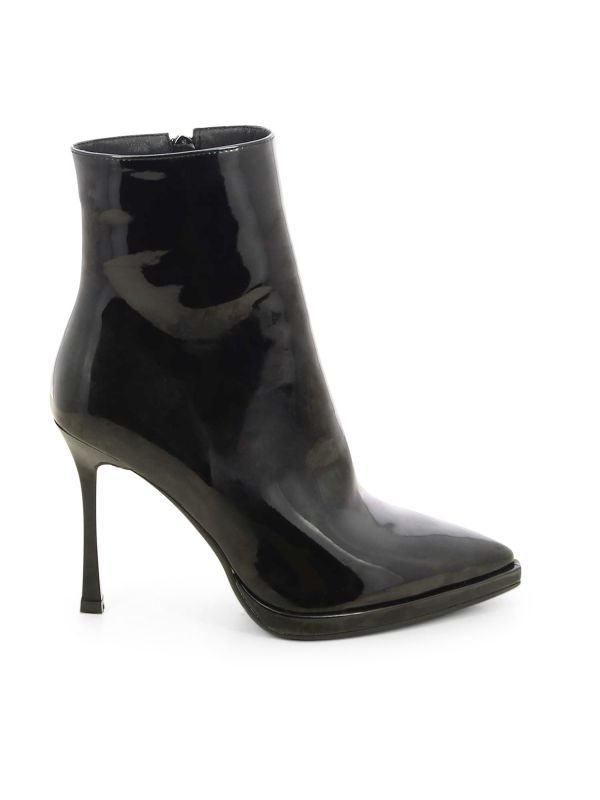 מגפוני עקב KAYLEE