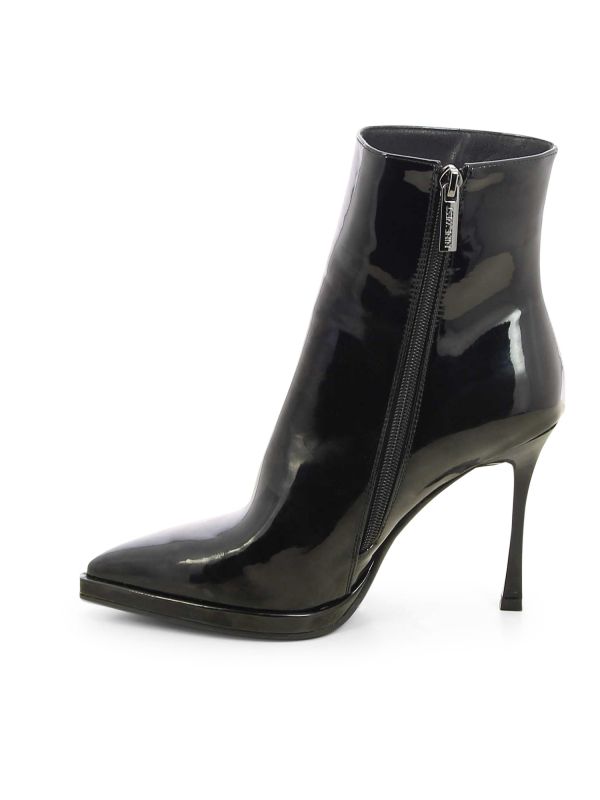 מגפוני עקב KAYLEE