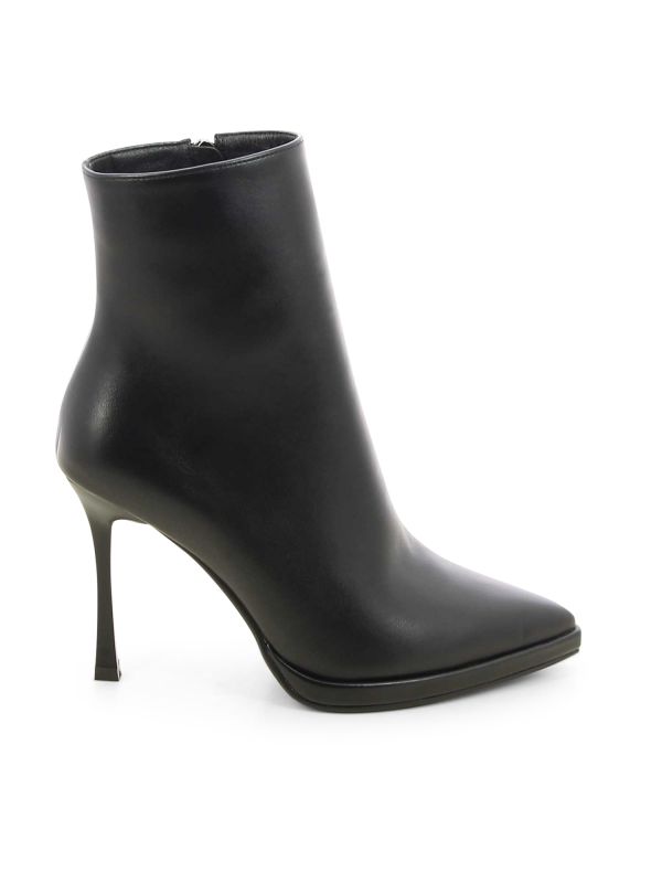 מגפוני עקב KAYLEE