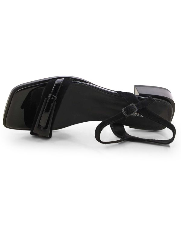 QIPOO סנדלים שטוחים עם אבזם