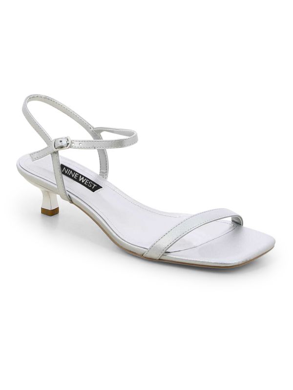 LARIA סנדלי עקב עם רצועות דקות