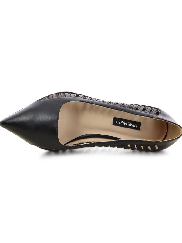 ZETEZ נעלי עקב מחודדות עם חיתוכי לייזר