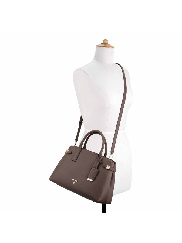 AIRA תיק נשיאה רחב