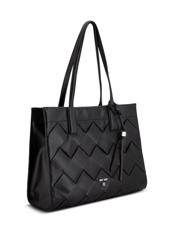 KITRA תיק בדוגמה קלועה