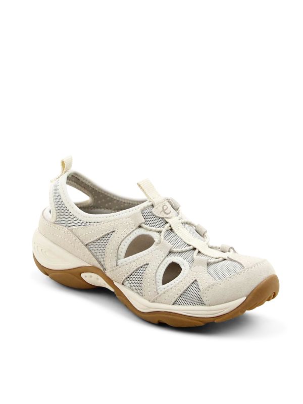 נעלי ספורט עם פתחים לנשים