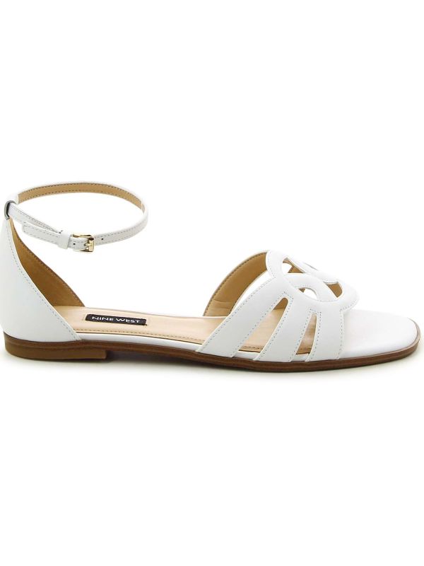 GENNA סנדלים שטוחים שיקיים